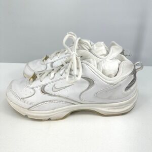 Vintage Nike Air Walk sneakers 9 men 10.5 women White minimalist athletic sporty